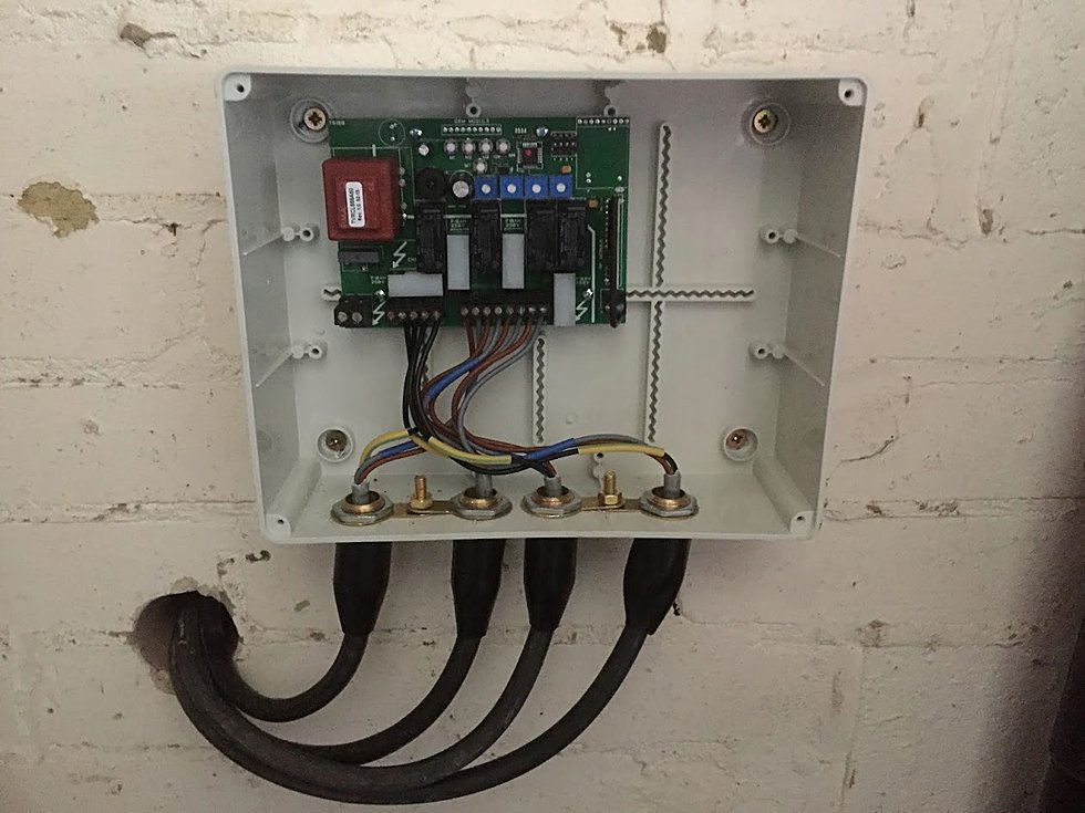 Steel wire armoured cables terminated into an outdoor distribution enclosure