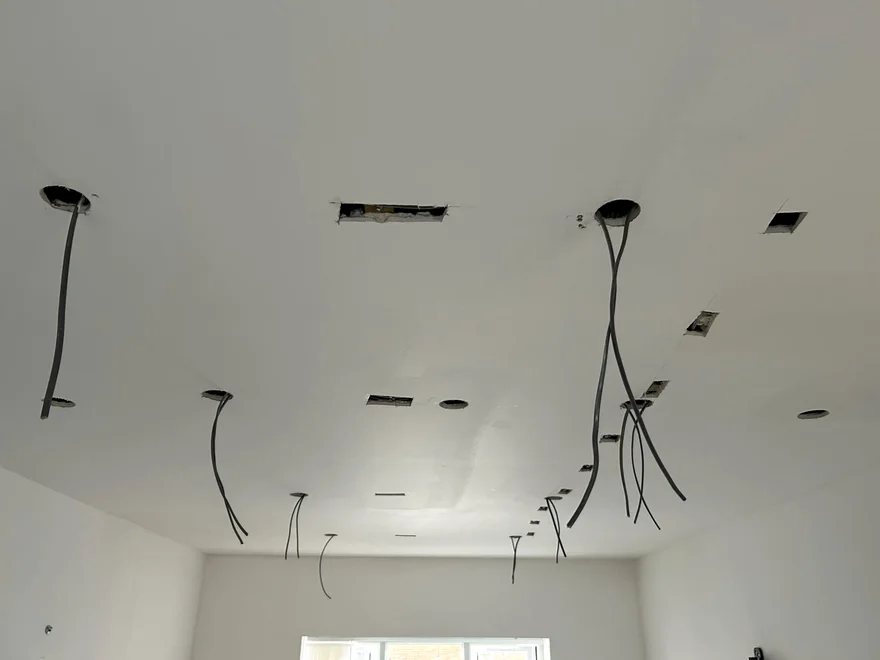First fix wiring in a ceiling before plastering